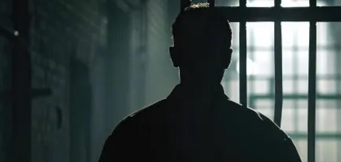 Violenza sessuale in carcere, la Procura: "Episodio avvenuto di notte. In cella nessun coltello"