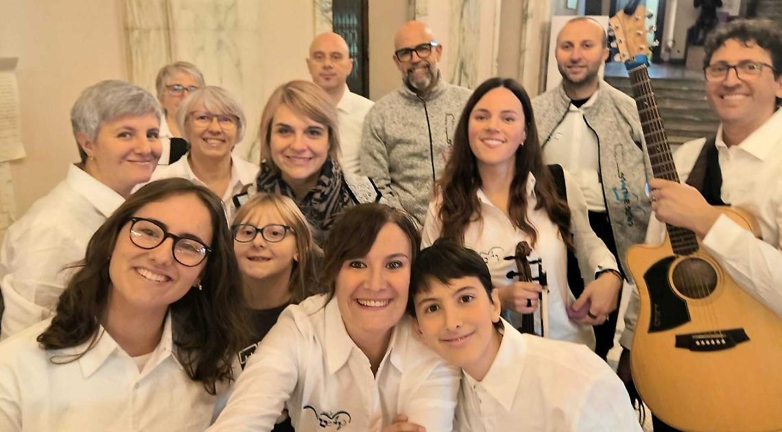 Le “Corde Sonore” conquistano Torino con un tuffo nella musica della tradizione