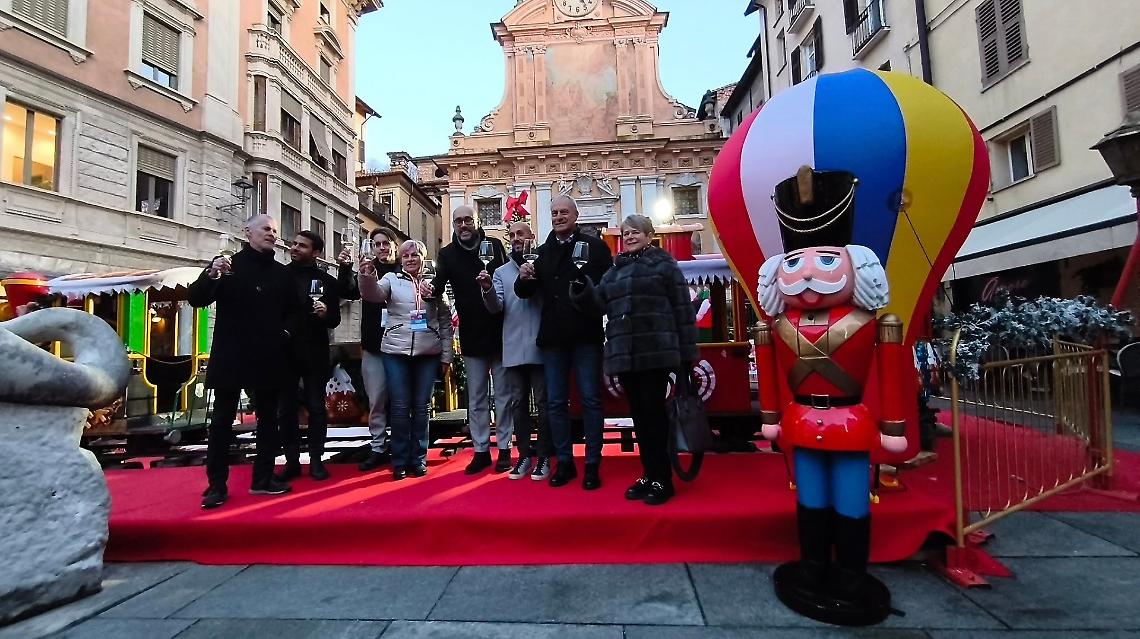 VIA AGLI EVENTI NATALIZI! A Mondovì Breo comincia un Natale da favola