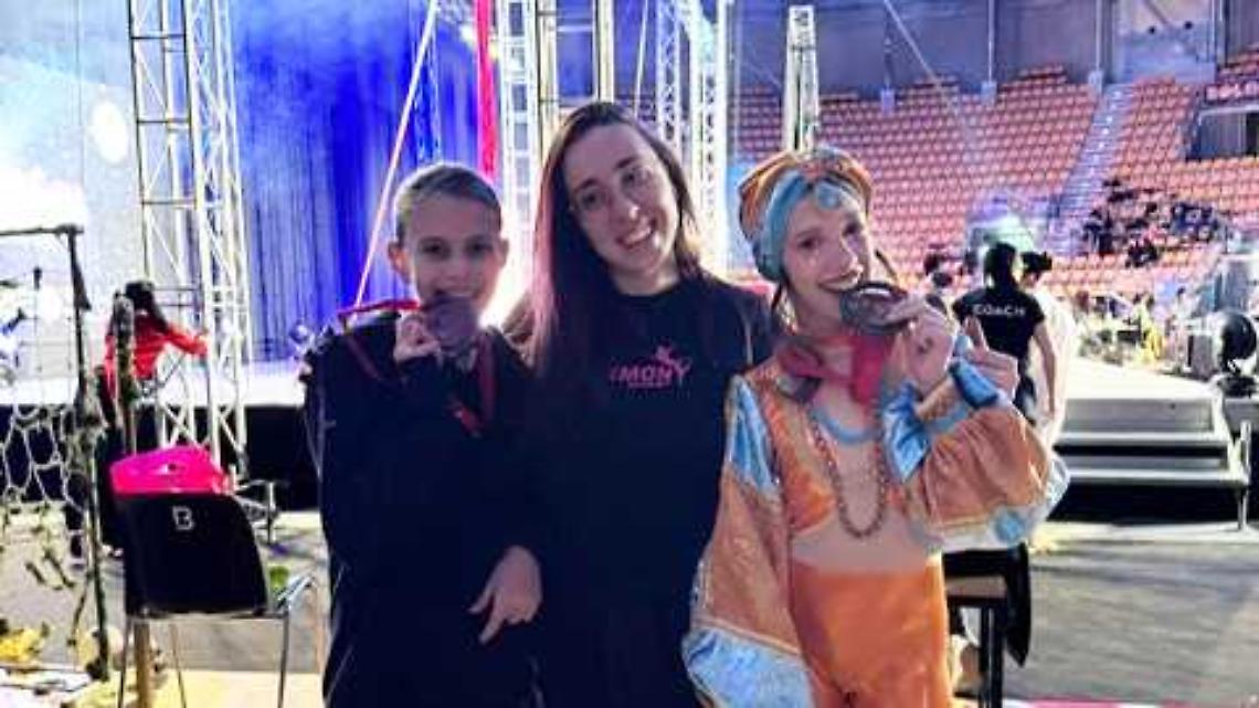 Le ballerine cebane che volano alla World Cup