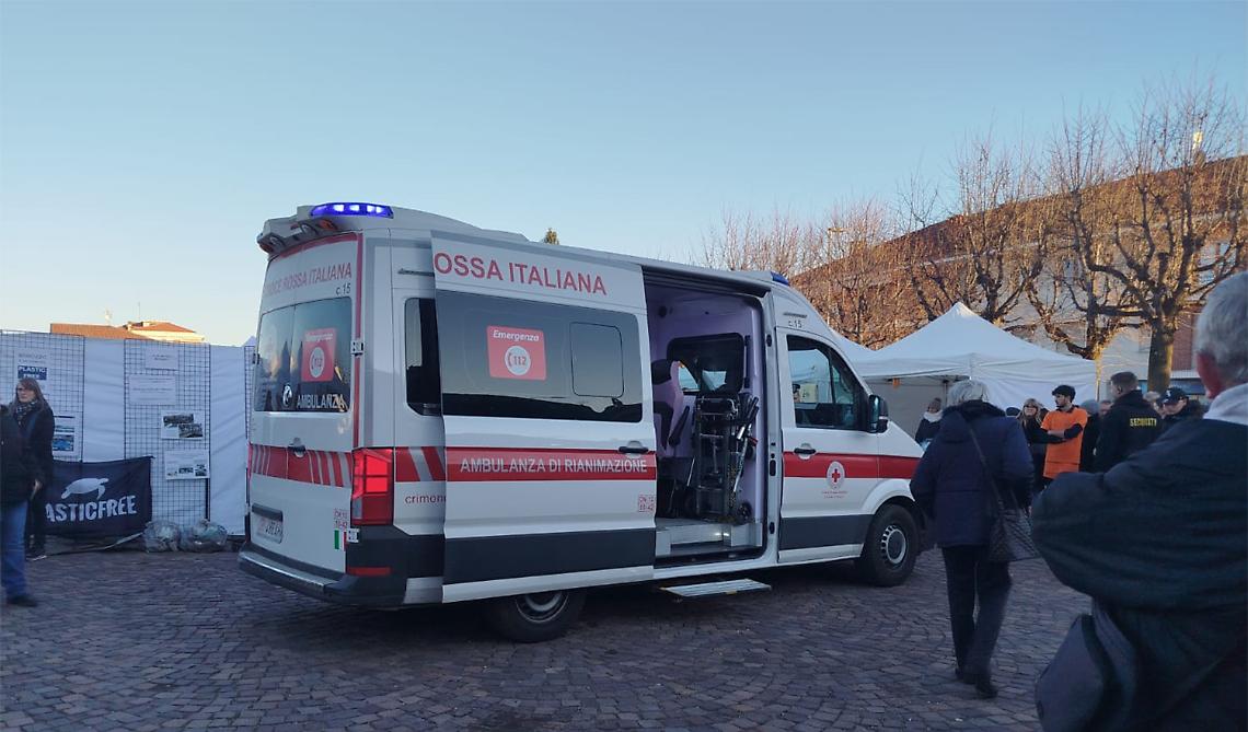 Intervento del 118 alla Fiera del Cappone: sospesa la premiazione
