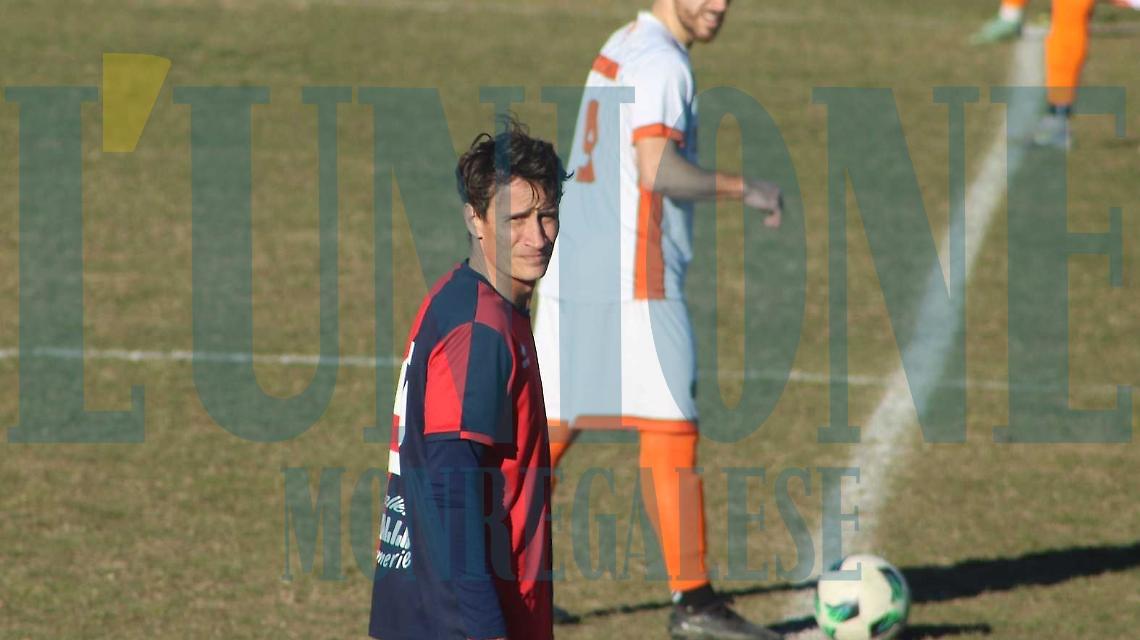 Su Wikipedia lo danno come ex calciatore: lui segna ancora, ma  il Bisalta cade nel big match