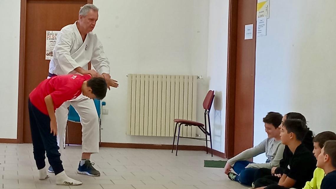 Un&rsquo;intera giornata dedicata agli auguri e all&rsquo;incontro tra generazioni