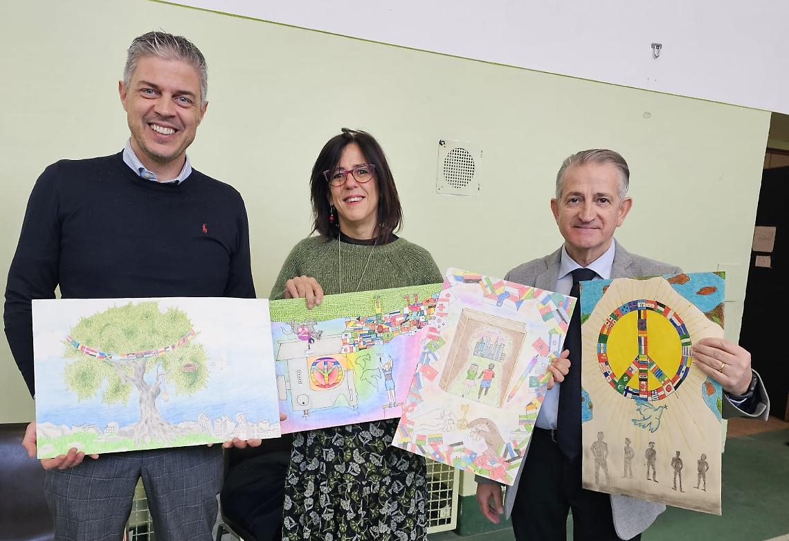 La Pace  nei disegni dei bambini: "Uniti come una cosa sola"
