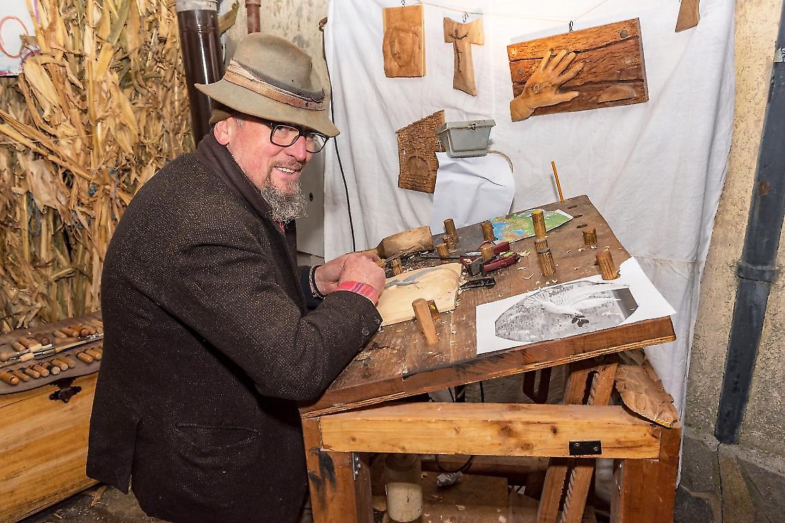 Rinvio per il "Natale in Contrada": la serata del 24 si sposta al 27 dicembre