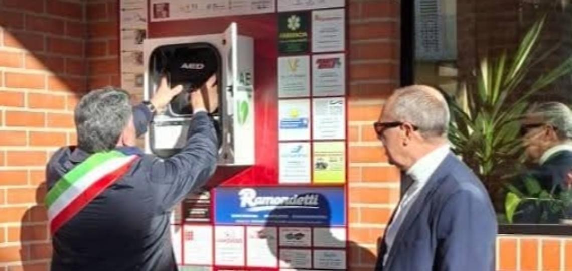 Inaugurato un nuovo defibrillatore in paese: a breve se ne installer&agrave; un secondo