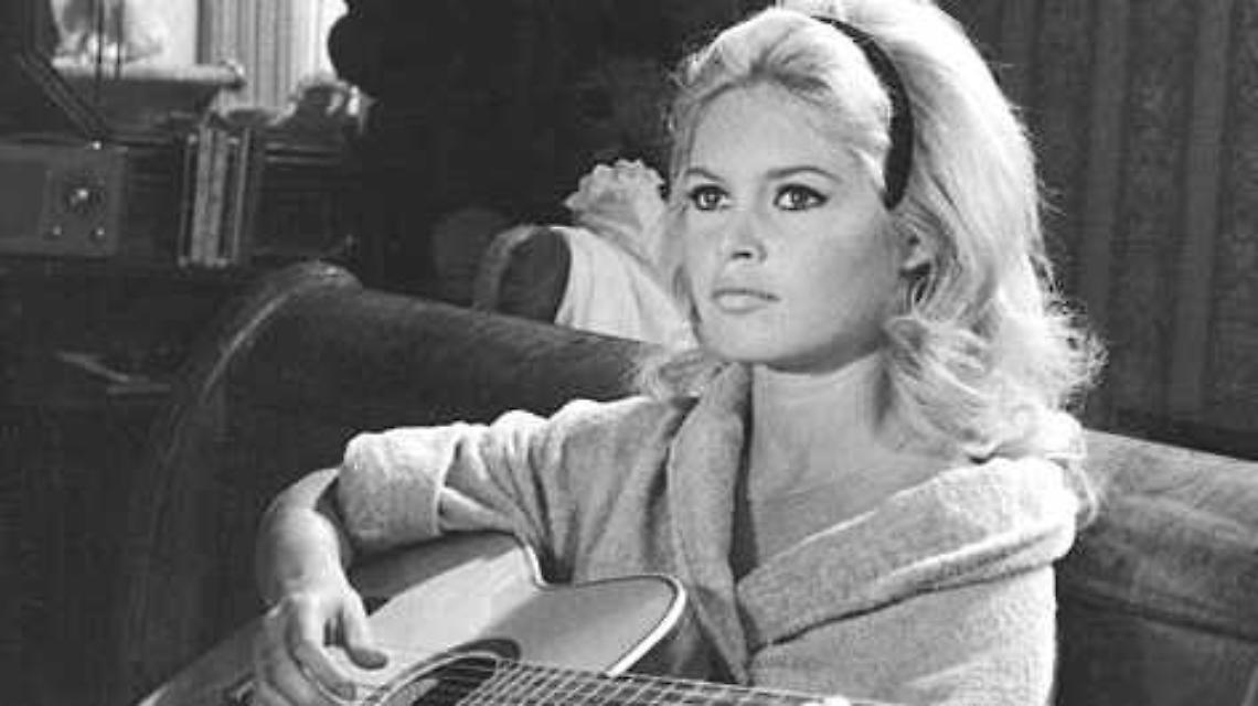 Brigitte Bardot prima della leggenda: il film italiano che nessuno ricorda (ma con un cast stellare)