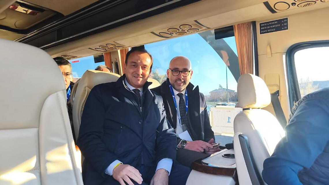 La Asti-Cuneo si inaugura.... con una gita in autobus!