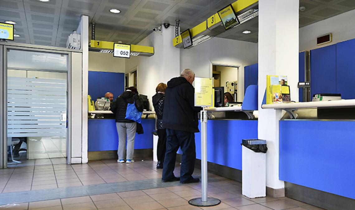 Pensioni: da sabato 3 via ai pagamenti negli Uffici postali e ai Postamat