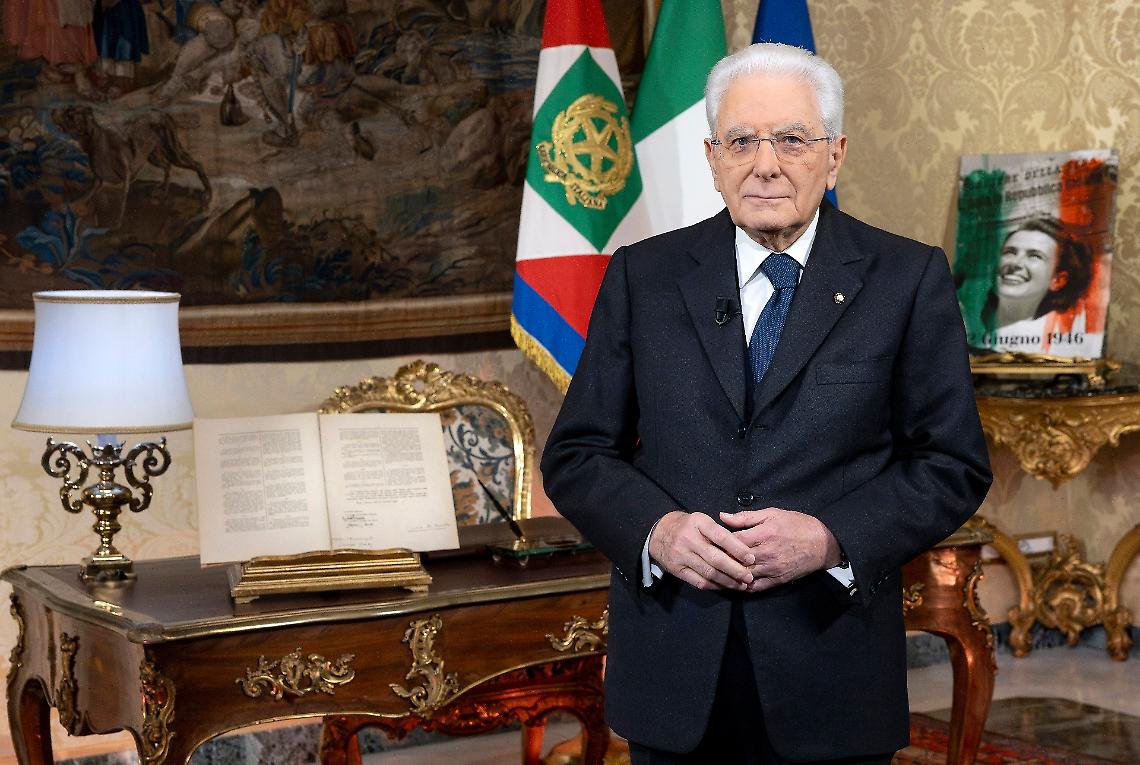 Mattarella ai giovani: &ldquo;Non rassegnatevi, siate coraggiosi e scegliete il vostro futuro&rdquo;