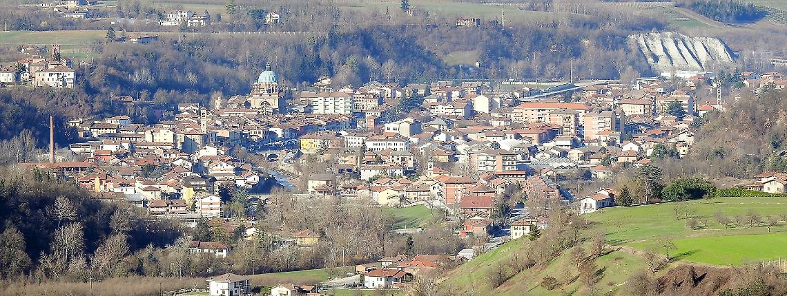 Dogliani chiude il 2025 con un lieve calo demografico: 59 residenti in meno