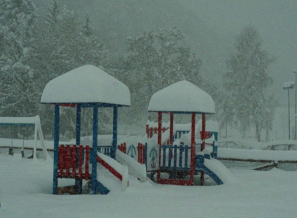 Torna la neve in montagna: nel Cuneese fiocchi anche sotto i 1.000 metri