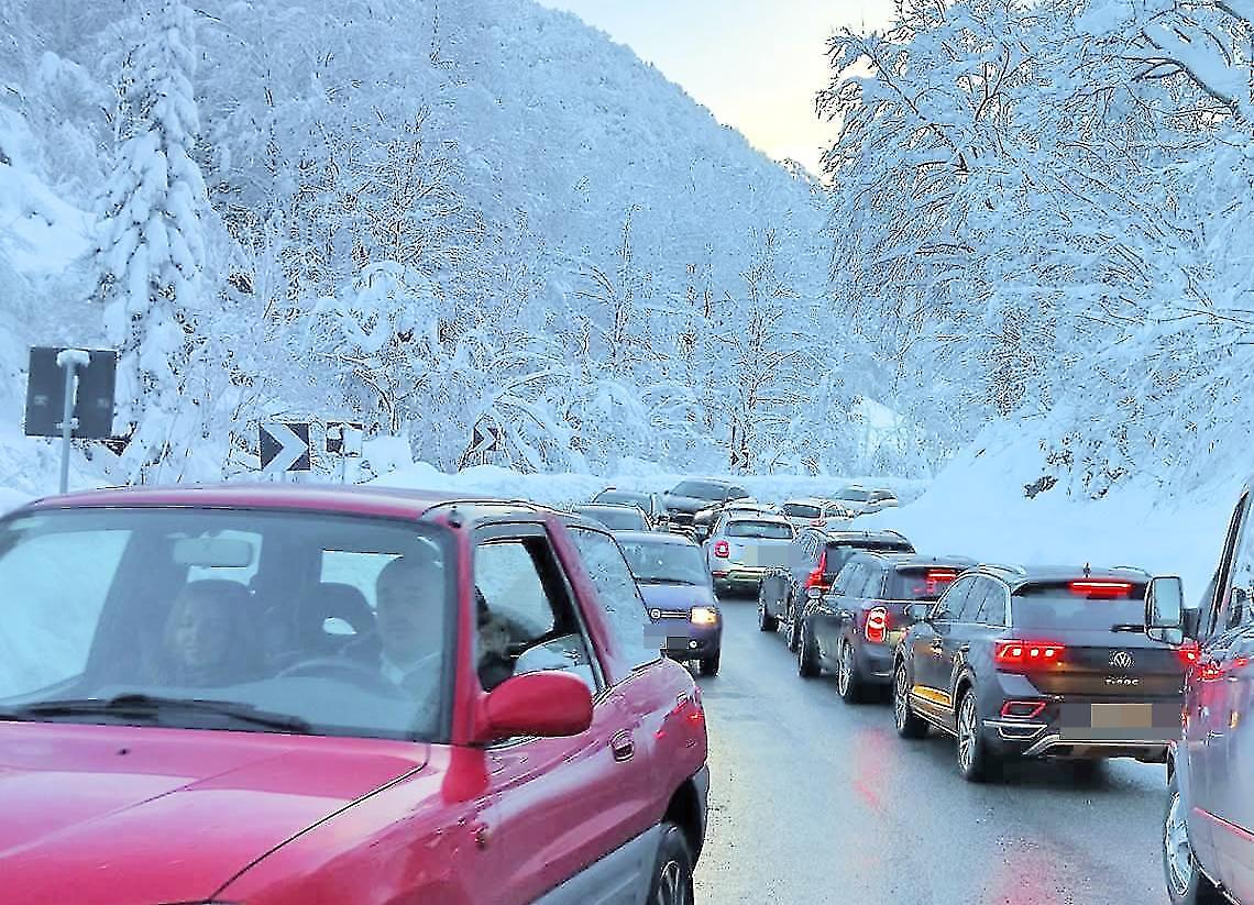 Traffico verso le stazioni sciistiche? Interviene un imprenditore. &laquo;La risposta c'&egrave; da quarant'anni&raquo;