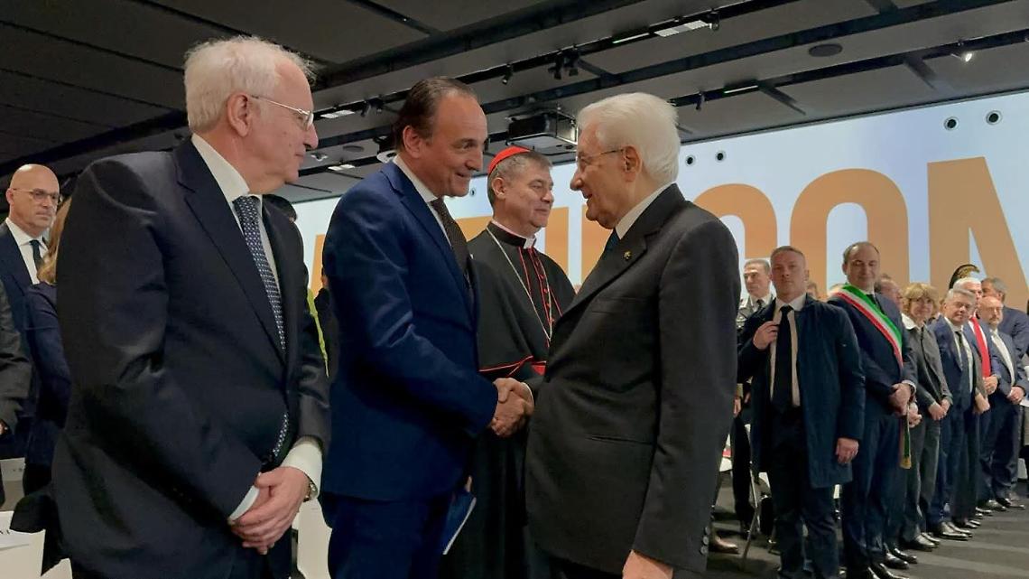 Il presidente Mattarella accolto a Torino da Cirio: "Un grande onore per il nostro Piemonte"