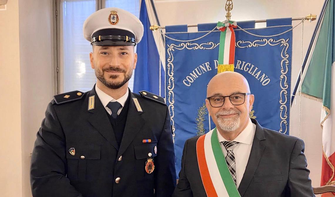 Fa arrestare lo stalker: premiato l'ispettore Francesco Rossetti