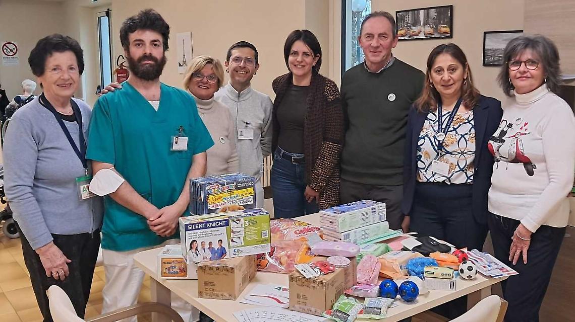 Un piccolo strumento, un grande gesto: la generosit&agrave; dell'AVO al fianco della Casa di riposo