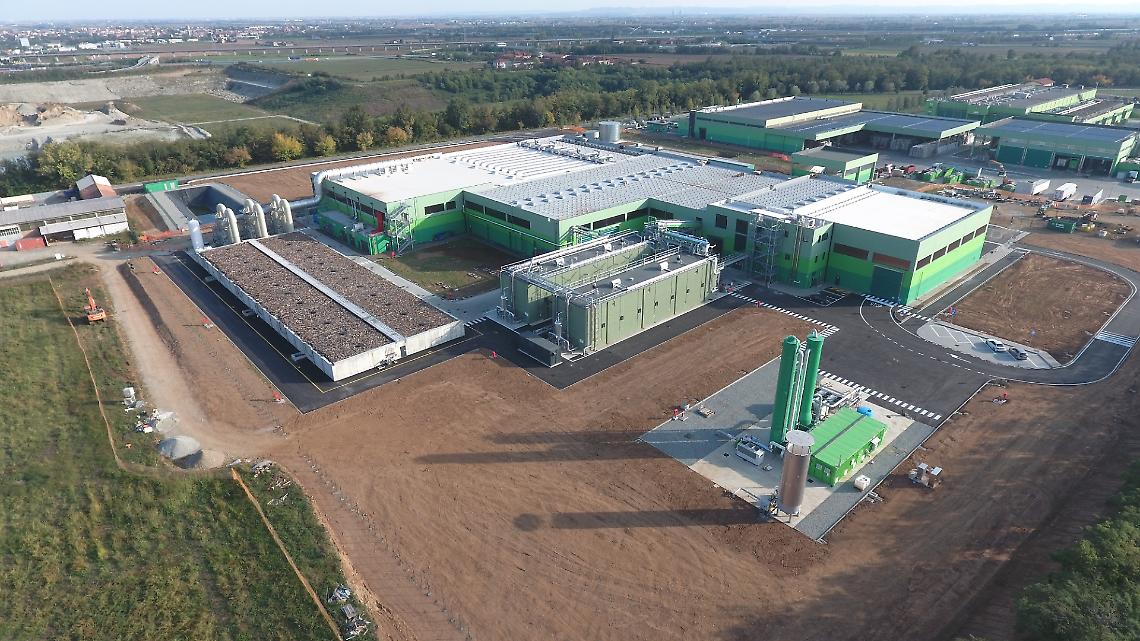 L'impianto che trasforma gli scarti organici in biometano e compost di qualit&agrave;