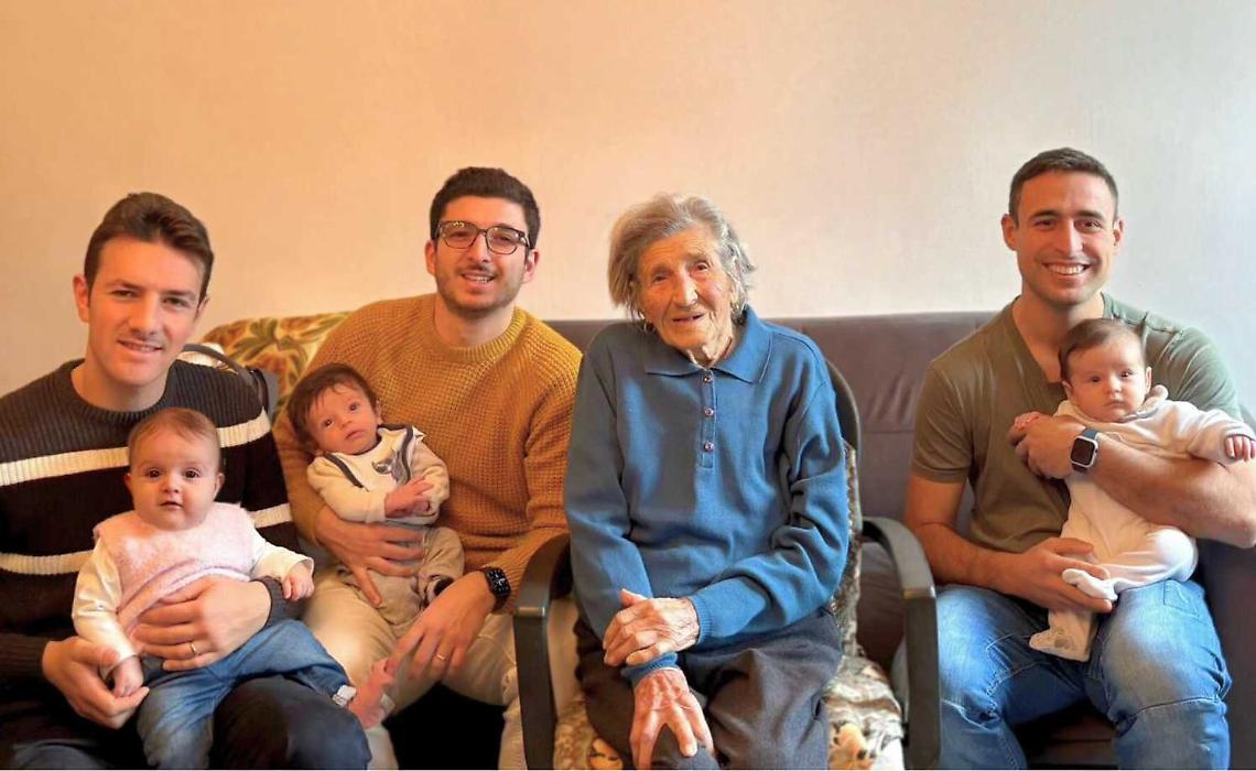 Addio Luigina, 102 anni, La nonna delle cinque generazioni