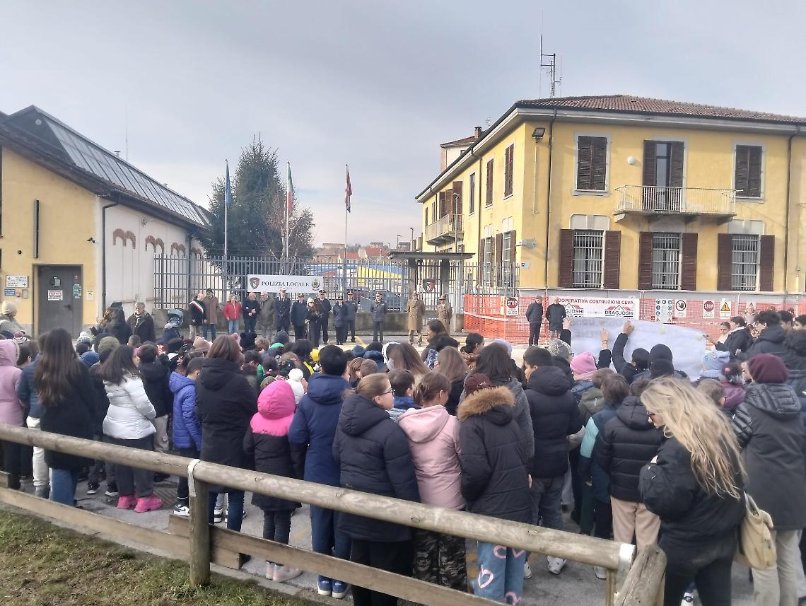 Giorno della Memoria: tanti giovani per non dimenticare