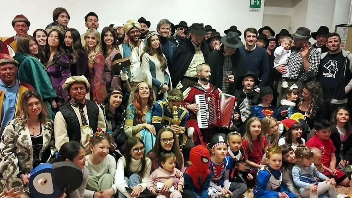 Maschere, storie e fantasia: il Carnevale arriva in biblioteca