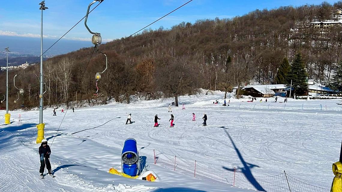 Maschere sugli sci e coriandoli: a San Giacomo arriva il Giardina Party