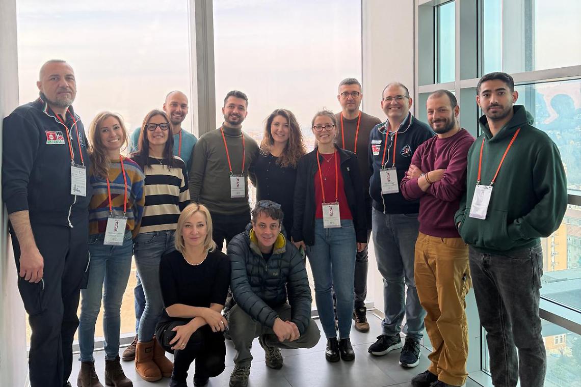 Et&agrave; fra i 30 e i 40, formati e  pronti a entrare in servizio: ecco i nuovi medici del "118"