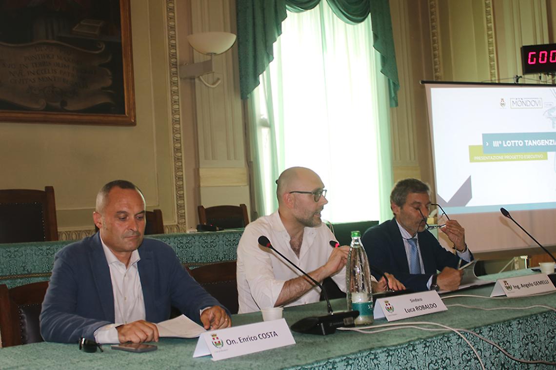 Verso il mega-appalto per la tangenziale che ancora non c&rsquo;&egrave; (e che si aspetta da 20 anni)