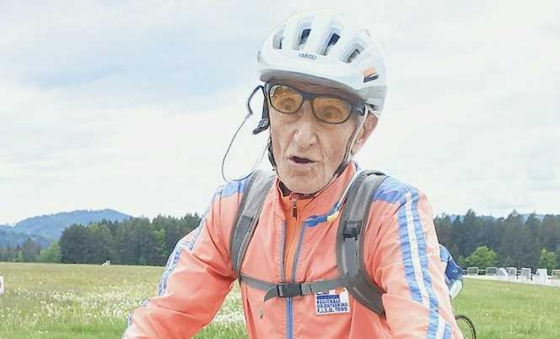 Addio a Giuseppe Anfossi, il campione che pedalava contro il tempo