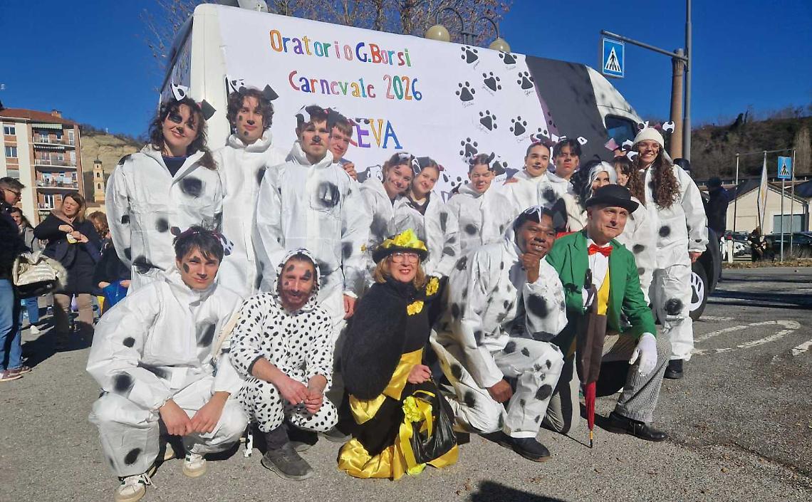 Un'esplosione di colori per il Carnevale del Marted&igrave; Grasso