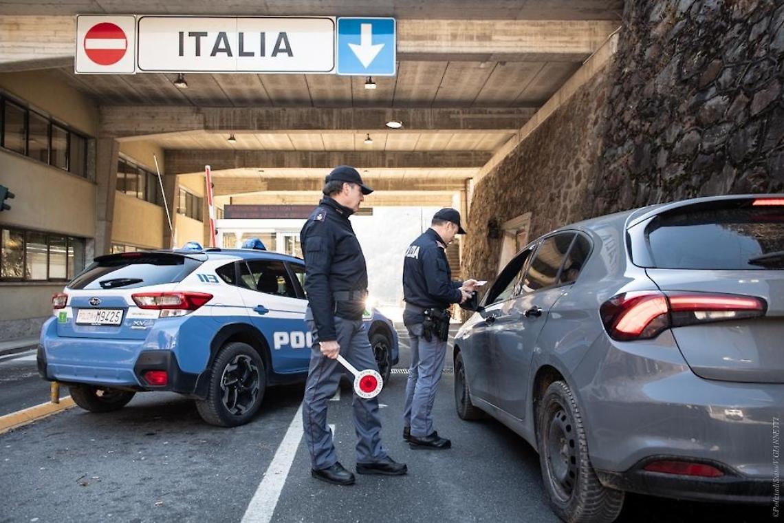 Blitz Italia-Francia contro l'immigrazione clandestina: 14 arresti e un obbligo di dimora
