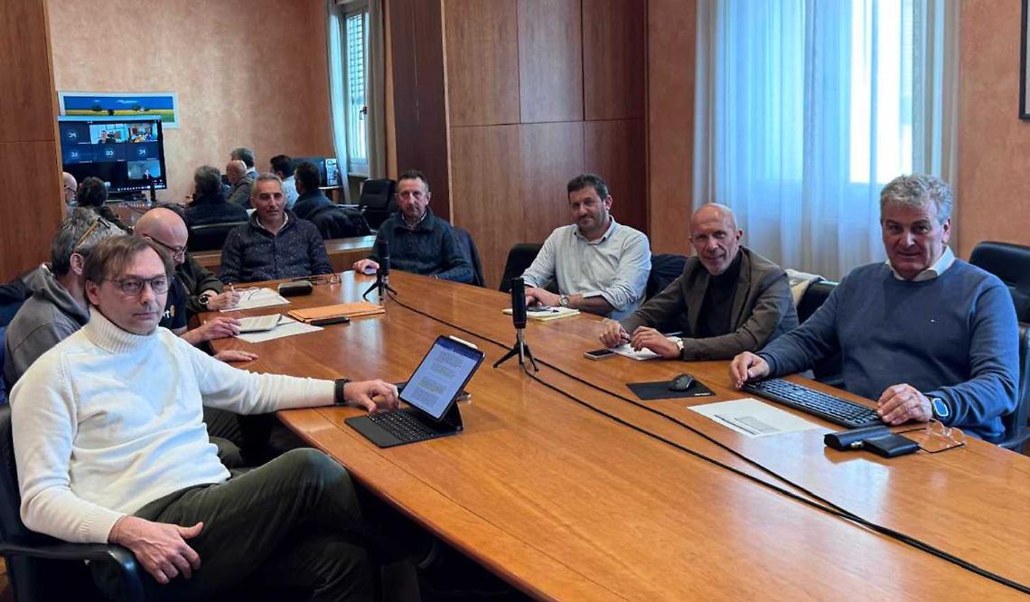 Peste suina, allerta massima: Cuneo stringe il cerchio sui cinghiali per salvare gli allevamenti