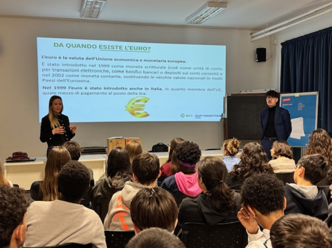 Criptovalute e la cybersecurity: a scuola i ragazzi imparano il mondo delle banche