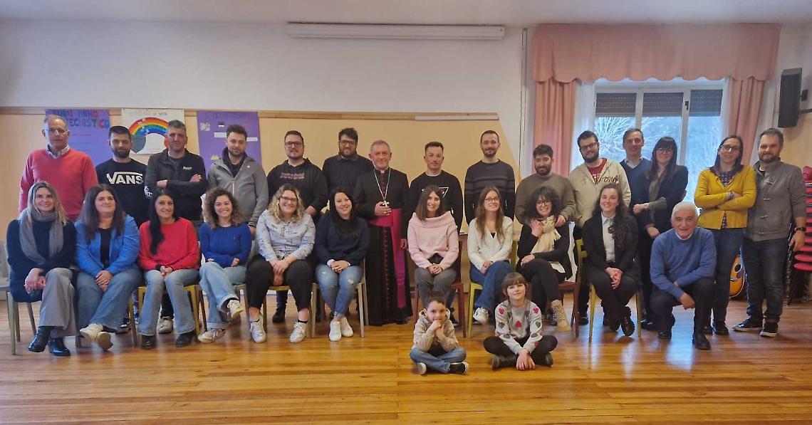 Dieci coppie pronte per il matrimonio: il percorso fidanzati tra fede, condivisione e consigli &ldquo;da vita vera&rdquo;