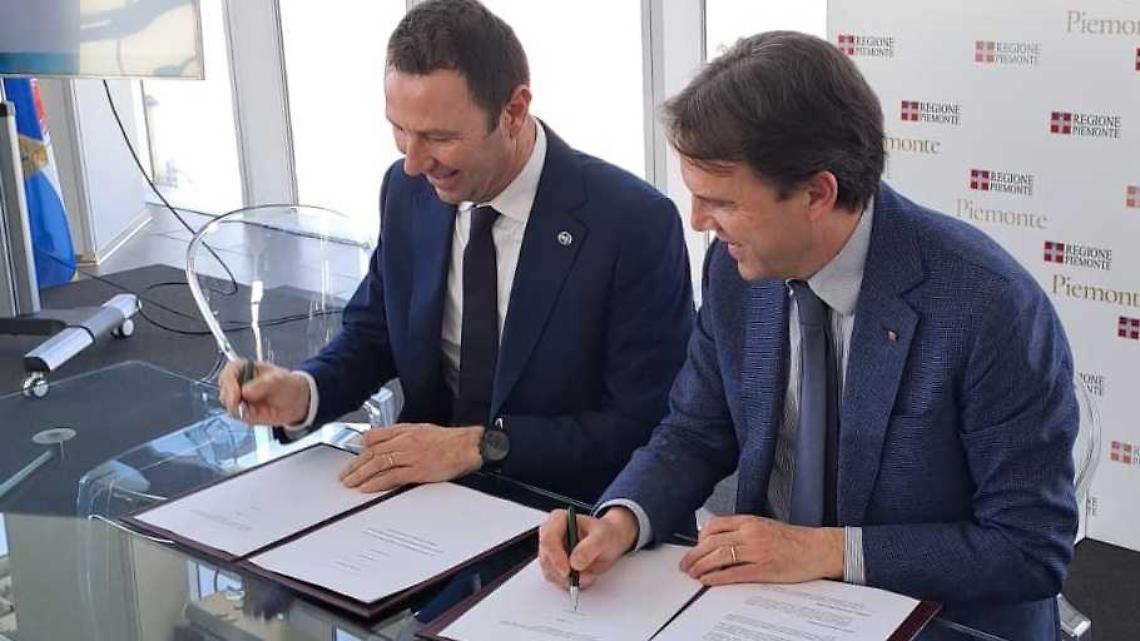 Il Piemonte &egrave; il cuore dell'aerospazio italiano: 8 miliardi di fatturato e 35.000 addetti