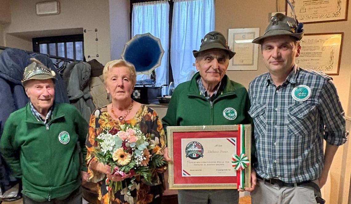 Punto di riferimento per tanti anni: il grazie degli Alpini a Franco Dalmasso