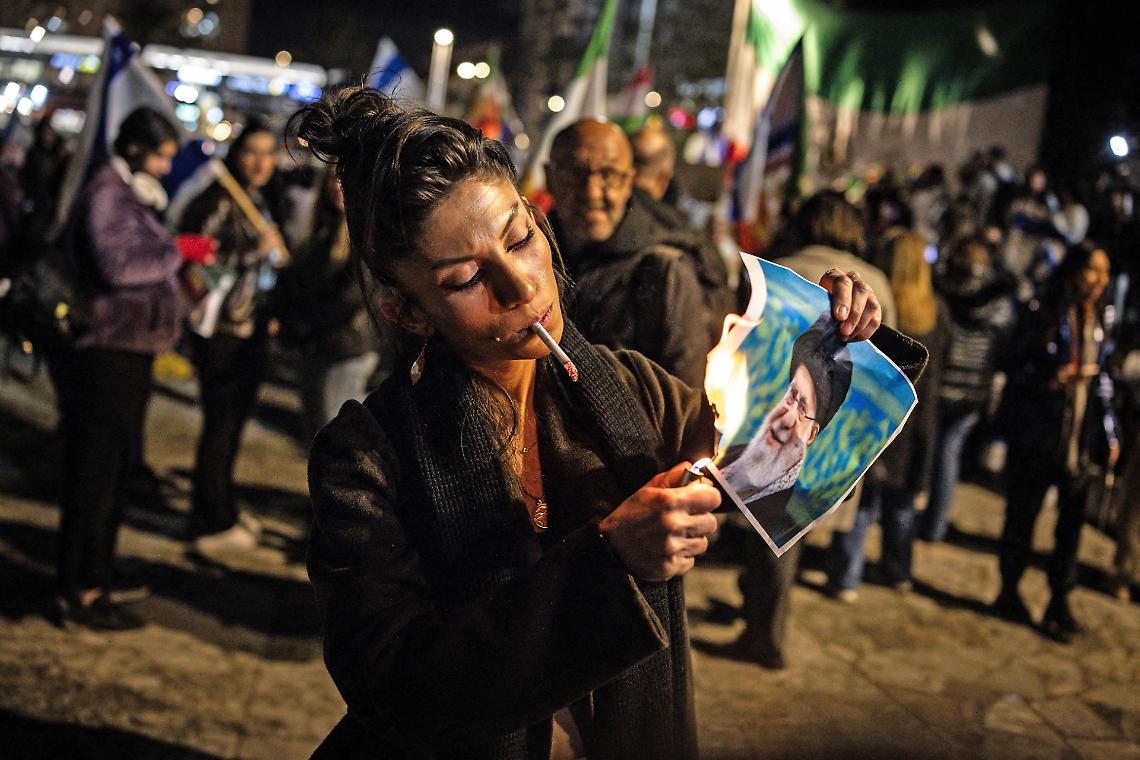 &laquo;Per noi iraniani questa guerra &egrave; una speranza di salvezza&raquo;