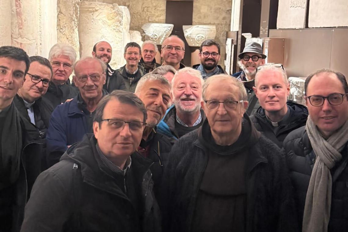 Bloccati a Gerusalemme, i 20 sacerdoti potranno rientrare in Italia