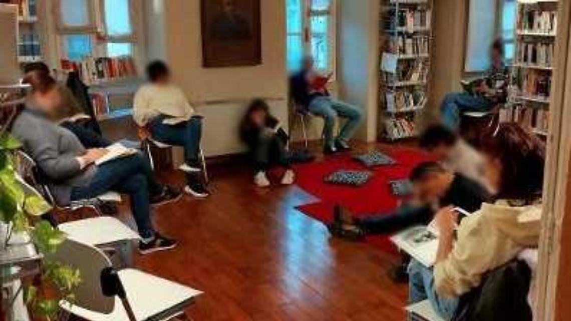 Leggere insieme&hellip; in silenzio: il &ldquo;Silent Reading Book Party&rdquo; fa il pieno di partecipanti