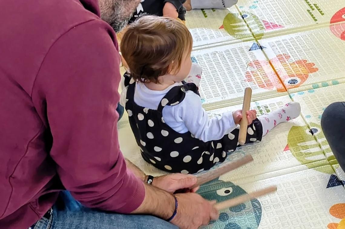 Coccole sonore: bimbi fino ai 3 anni e genitori, alla scoperta della musica