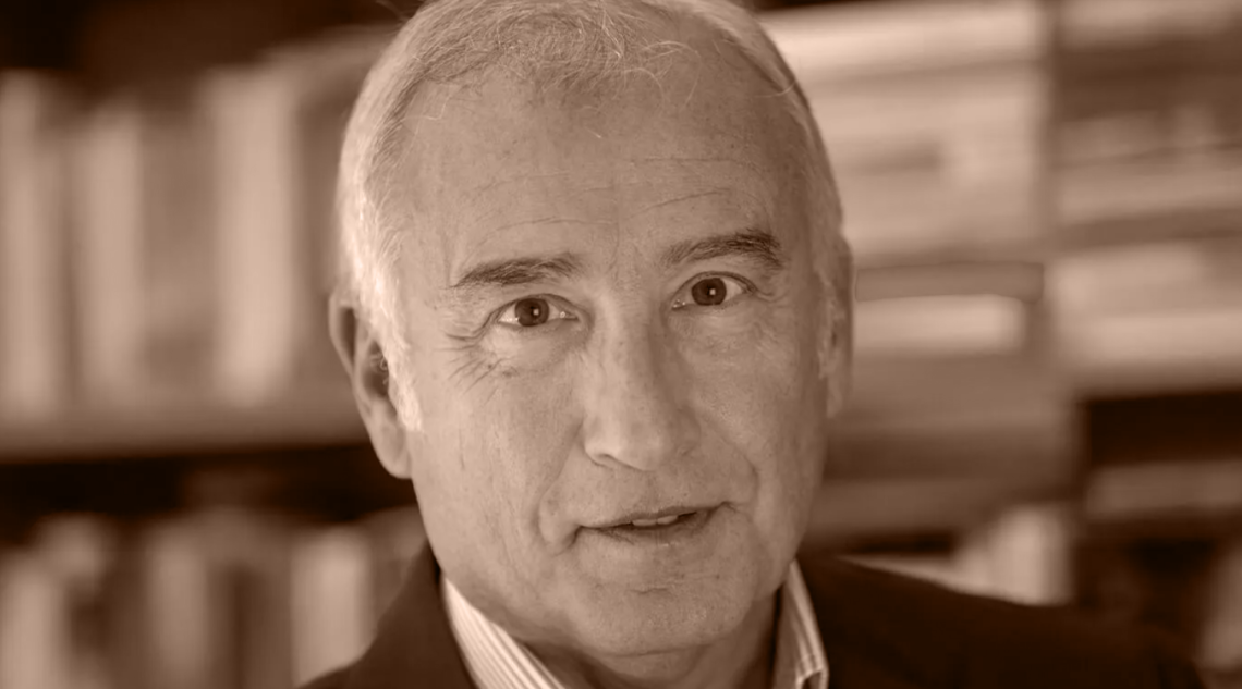 La politica e la tv, poi il brusco stop della sua carriera: Piero Marrazzo si racconta in un libro