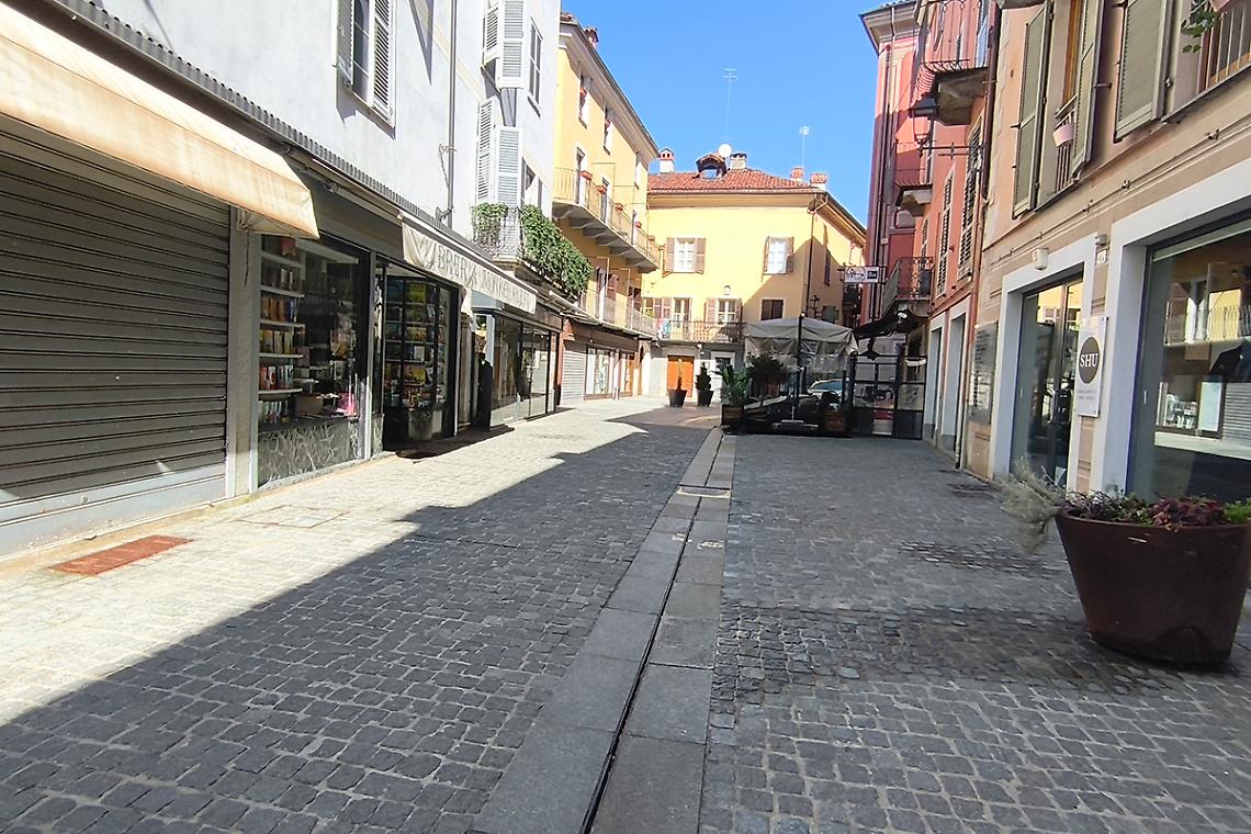 Si cerca di aiutare i negozi: corsi di formazione per commercianti e "fidelity card"