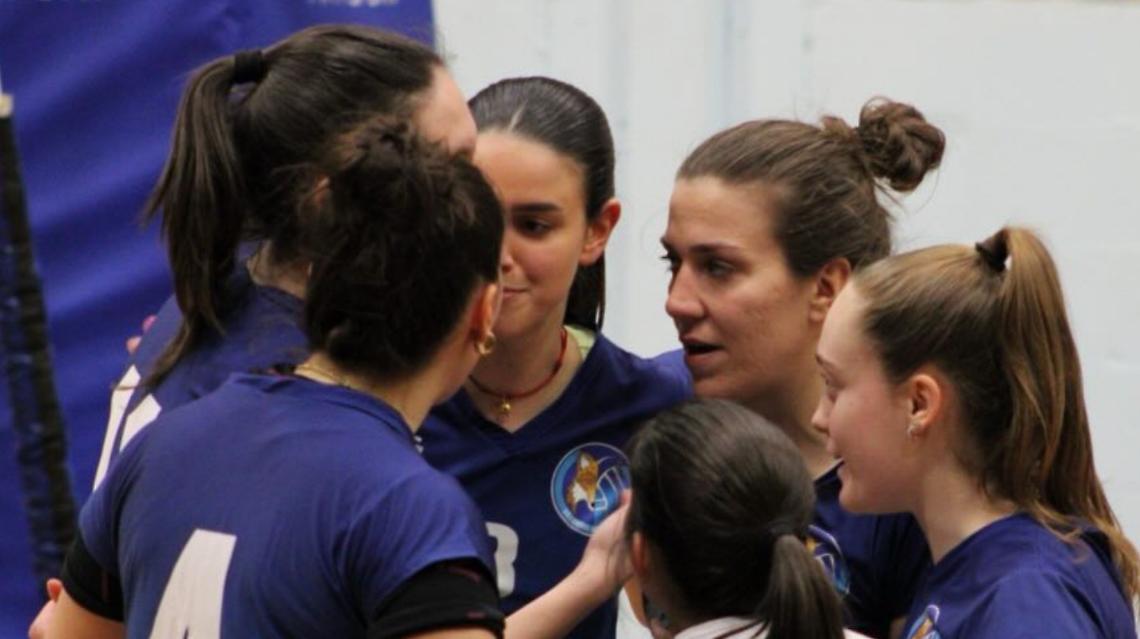 Notte di fuoco, finale amaro. Ma le Foxes restano prime per un soffio