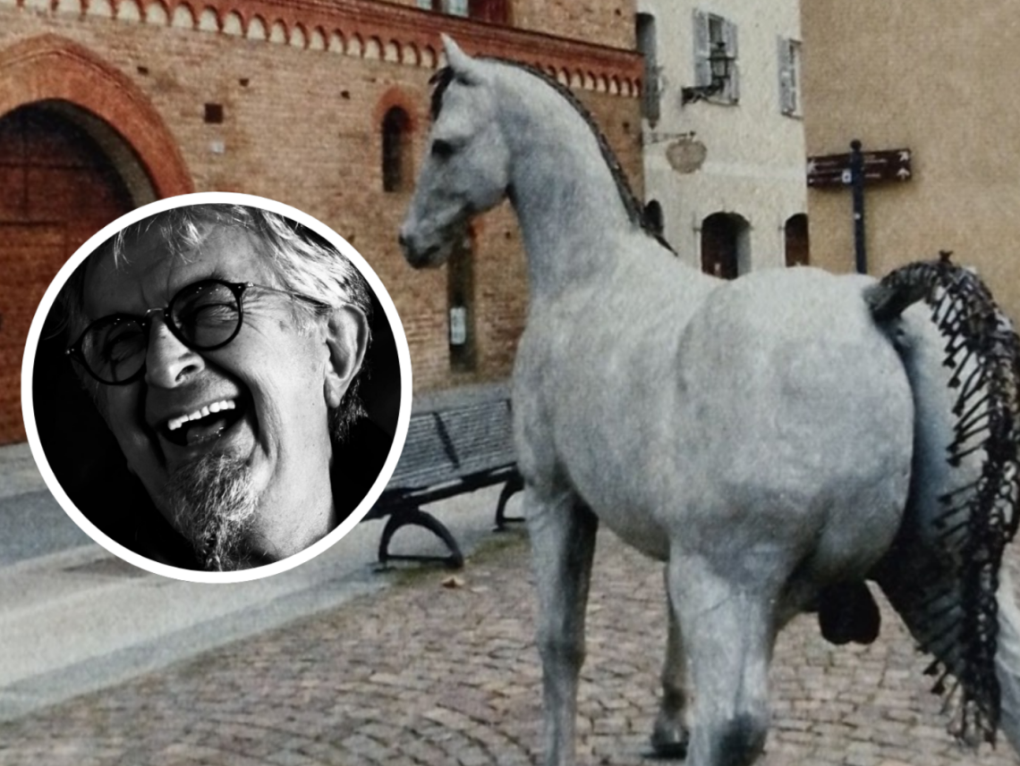 Il cavallo di Napoleone arriva in paese, per ricordare il passaggio del condottiero