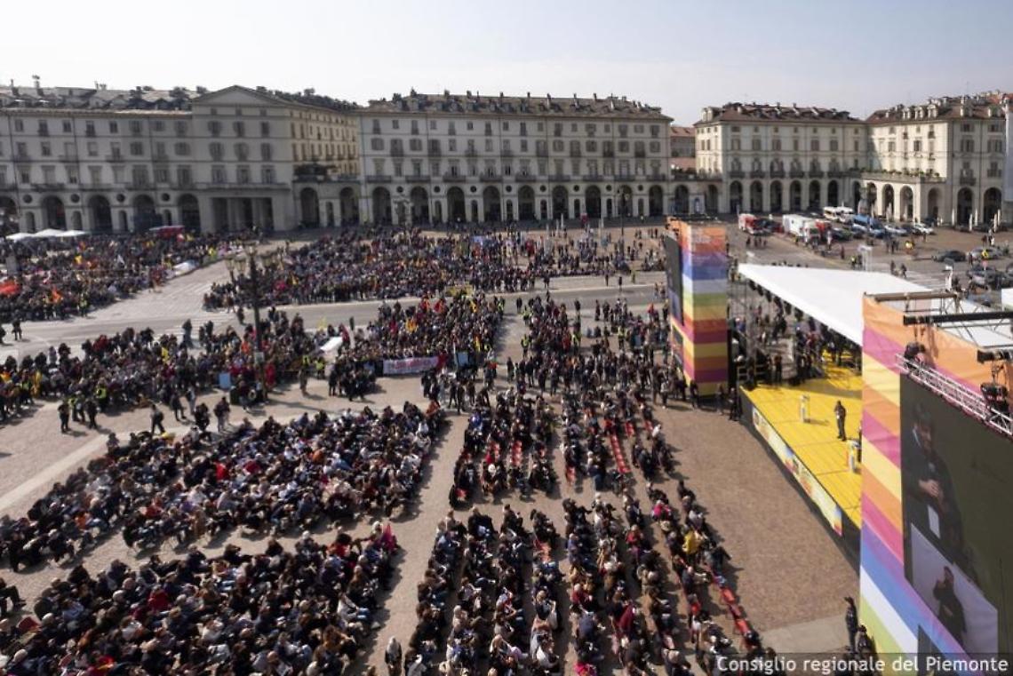 Il Piemonte ricorda le 1.117 vittime di Mafia mentre infuria la polemica