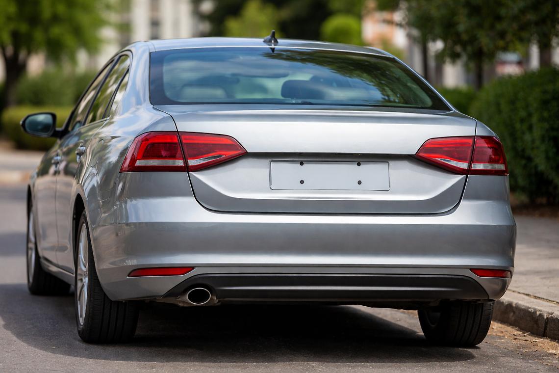 Non rubano l&rsquo;auto, ma le targhe. Il fenomeno anche nelle Langhe