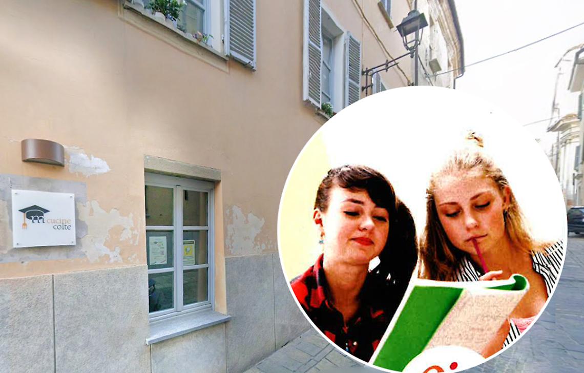 Aula studio e spazio studenti. Dove? Ovviamente in "via Delle Scuole"