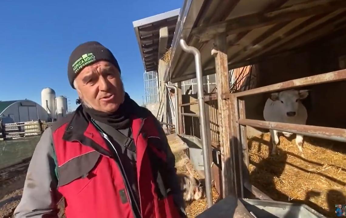 Venerd&igrave; a Crava i funerali dell'allevatore colpito da un toro nella sua azienda 