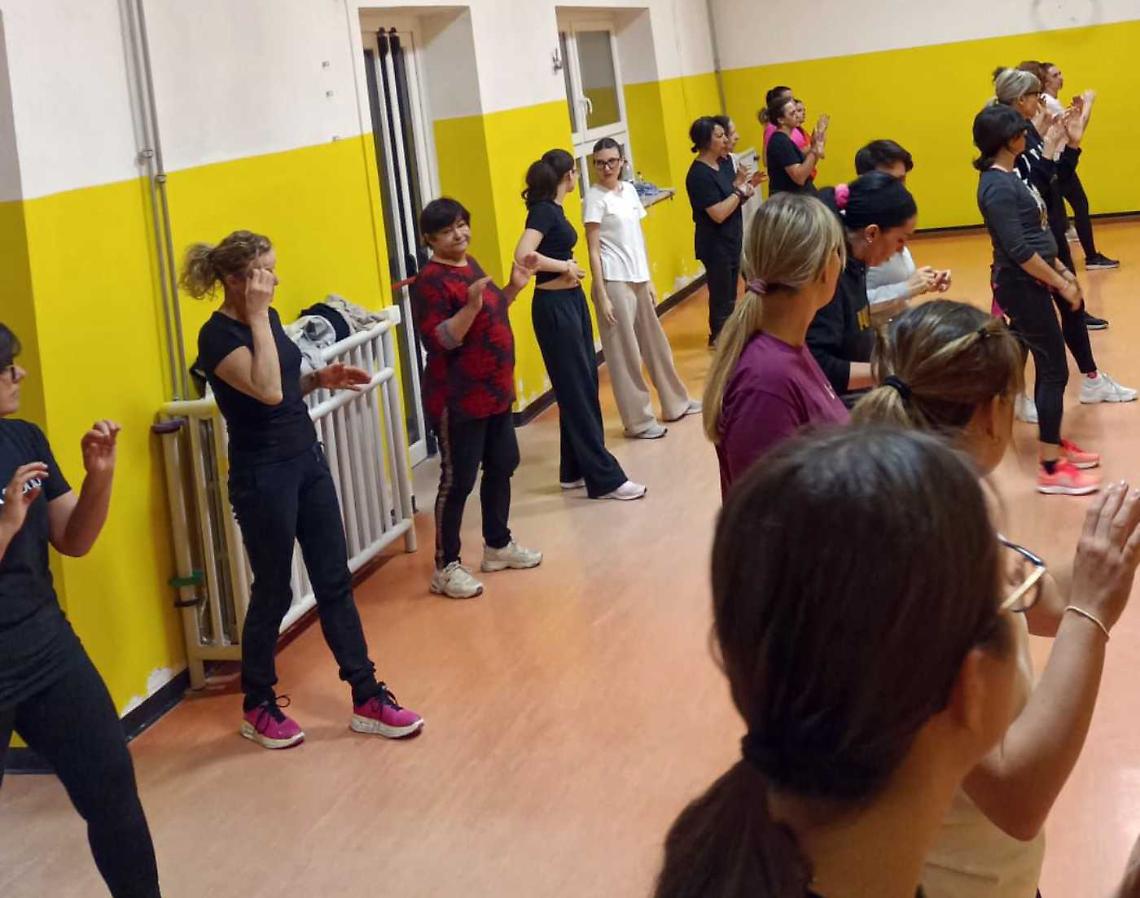Le ragazze imparano a difendersi: sei serate per sentirsi pi&ugrave; forti e sicure