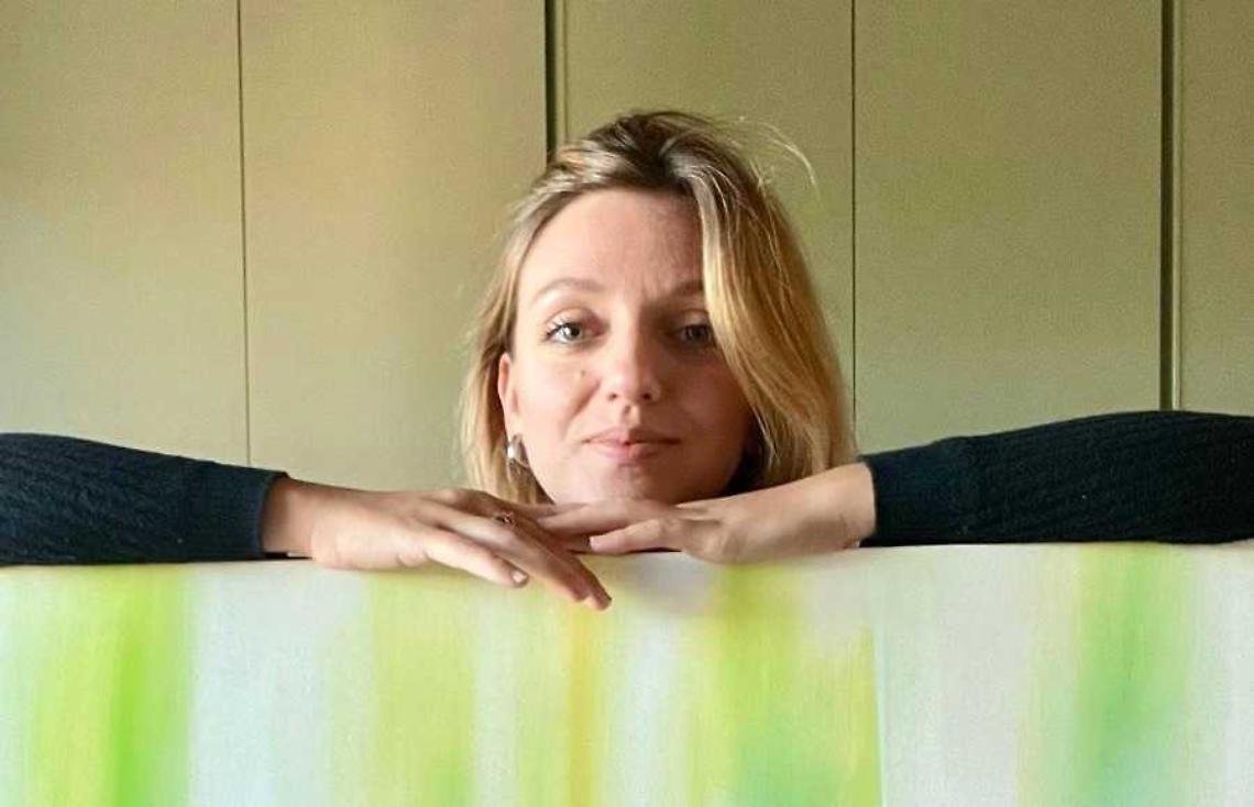 Quando l&rsquo;arte fa sognare: Valeria Suria racconta il suo universo di meraviglia e colori