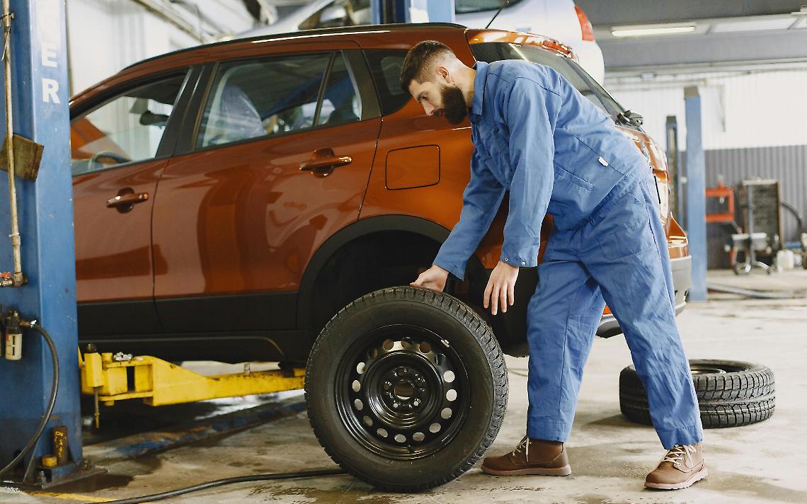 Attenzione: dal 15 aprile devi cambiare le gomme (o rischi sanzioni)